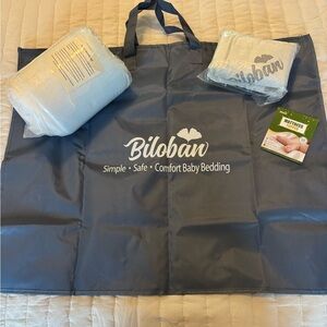 Biloban Comfort NWT Baby Bedding topper Removable Zippered Cover & Travel Bag